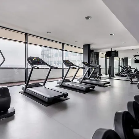 Hotel Courtyard By Marriott Brno 4*