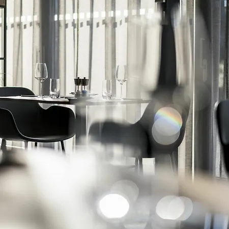 Hotel Courtyard By Marriott Brno