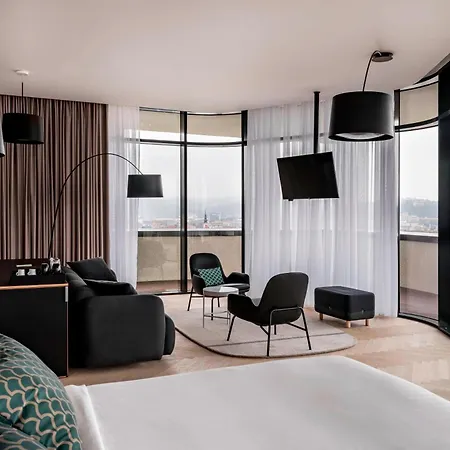 Szálloda Courtyard By Marriott 4*