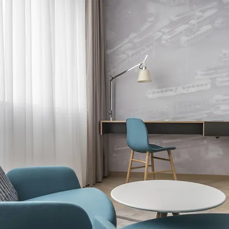 Courtyard By Marriott 4*