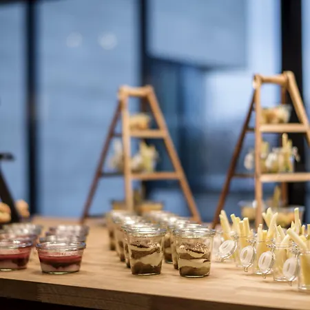 Hotel Courtyard By Marriott Brno