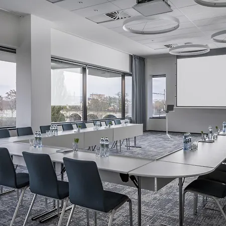 Courtyard By Marriott Hotel Brno