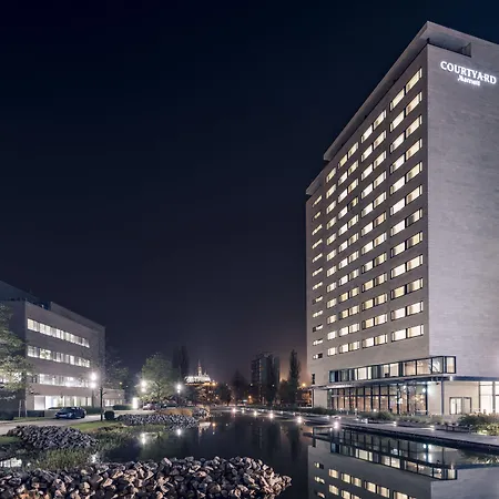 Courtyard By Marriott Μπρνο