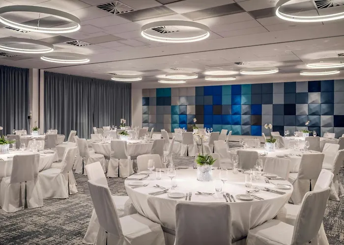 Courtyard By Marriott Ξενοδοχείο 4*