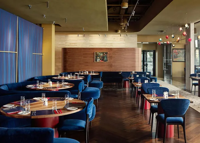 Courtyard By Marriott 4*