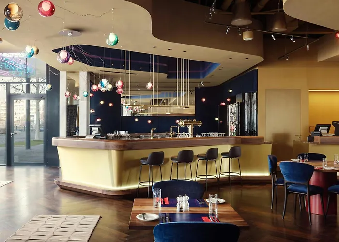 Ξενοδοχείο Courtyard By Marriott 4*