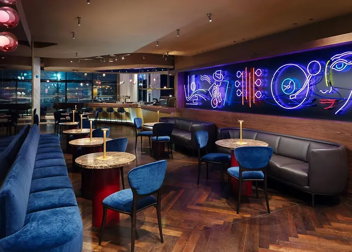 Hotell Courtyard By Marriott 4*