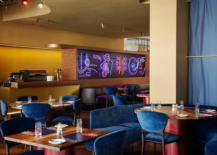 Courtyard By Marriott Brno 4*