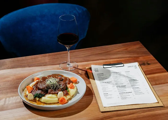 Courtyard By Marriott Ξενοδοχείο