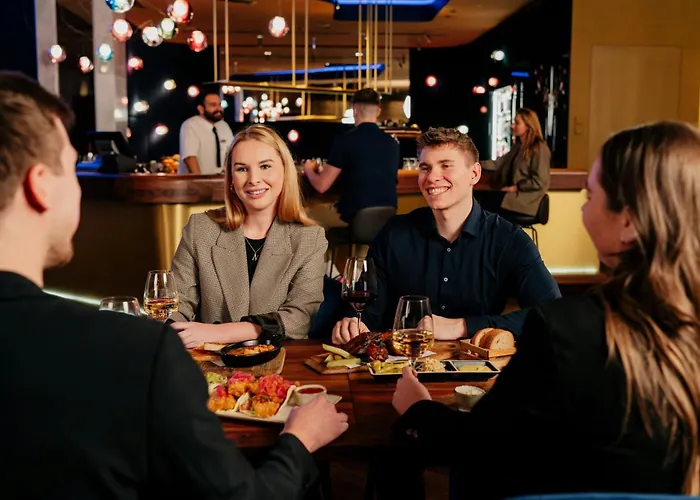 Courtyard By Marriott Ξενοδοχείο 4*