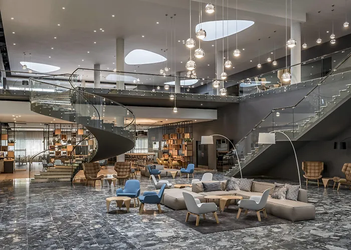 Courtyard By Marriott