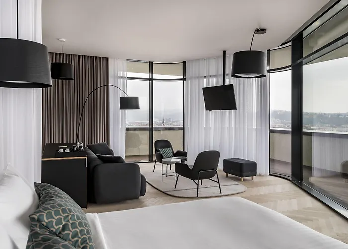 Courtyard By Marriott Brno 4*