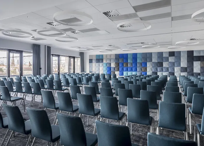 Courtyard By Marriott 4*